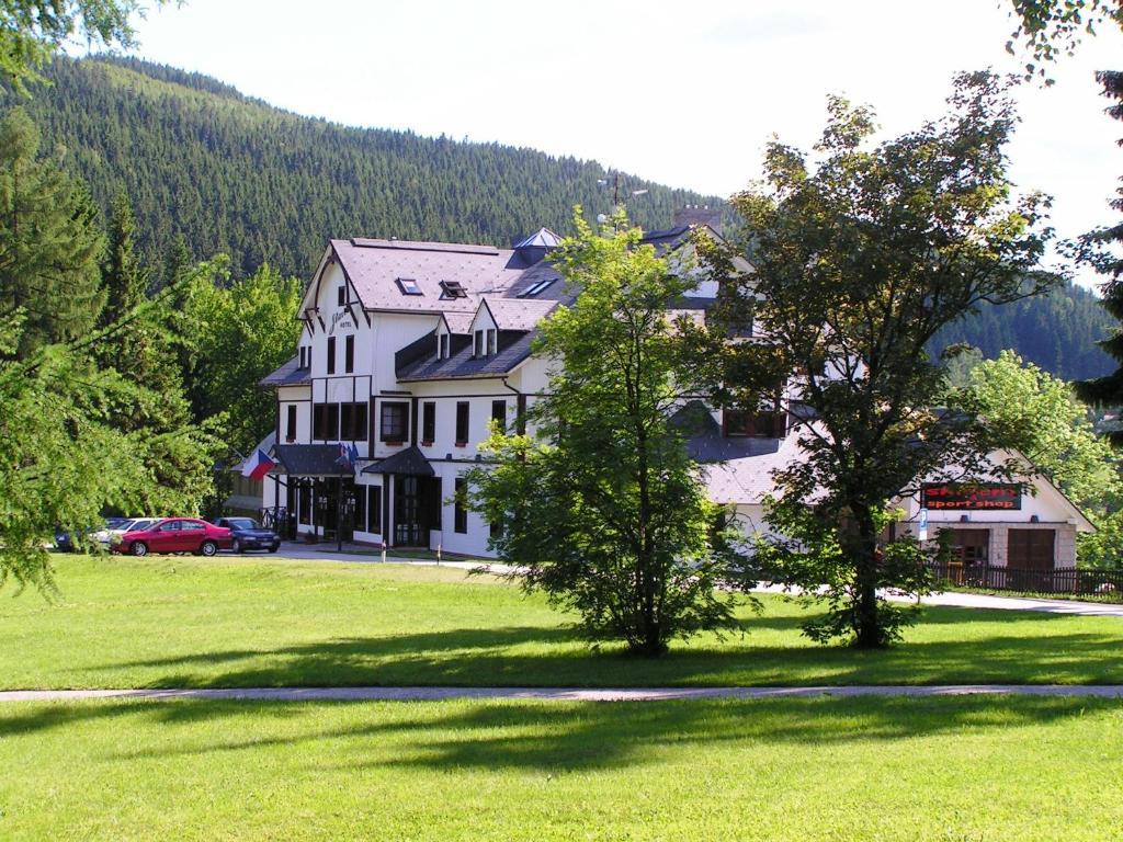 Hotel Start Špindlerŭv Mlýn 외부 사진